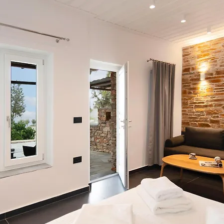 White & Black - Three 4*